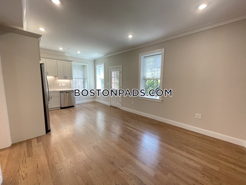 BOSTON - EAST BOSTON - JEFFRIES POINT - 4 Beds, 2 Baths - Image 14