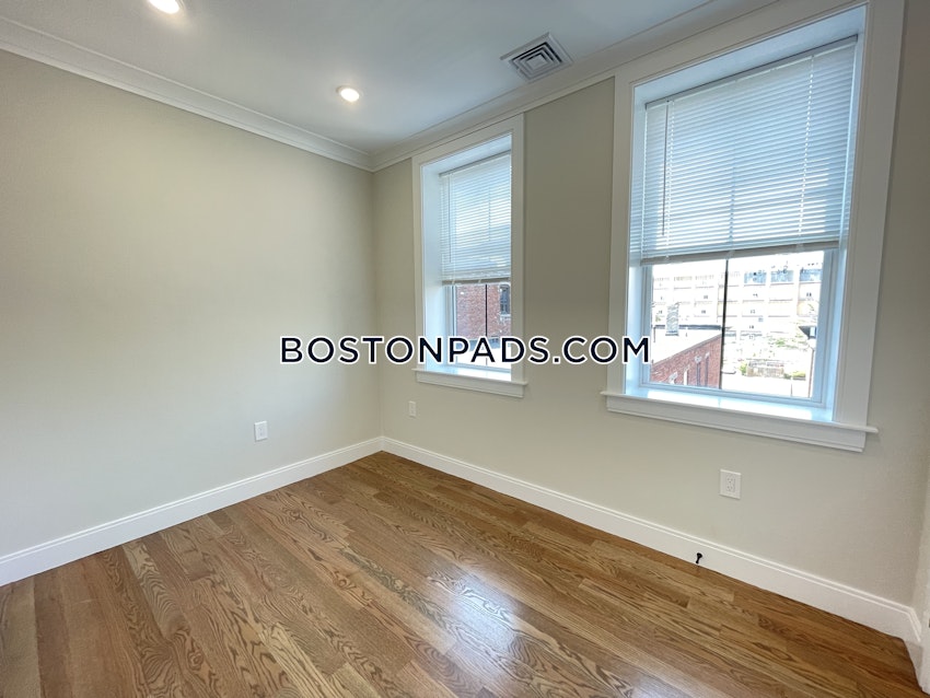 BOSTON - EAST BOSTON - JEFFRIES POINT - 4 Beds, 2 Baths - Image 9