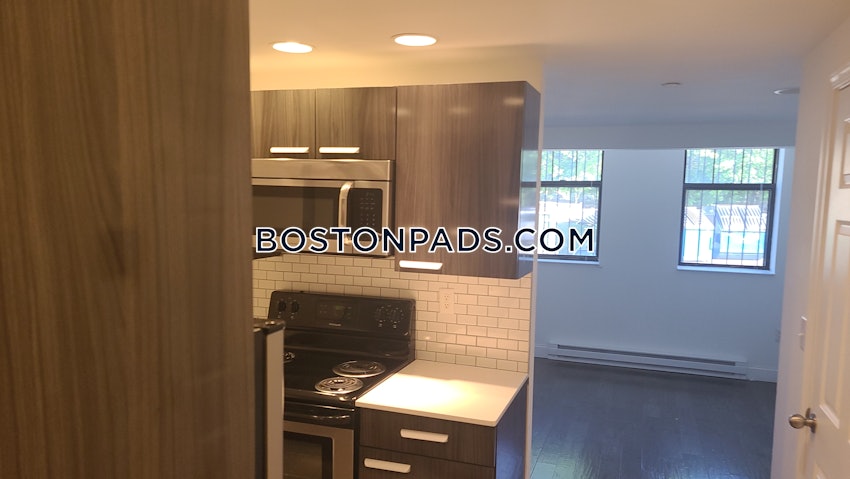 BOSTON - FENWAY/KENMORE - 2 Beds, 1 Bath - Image 7