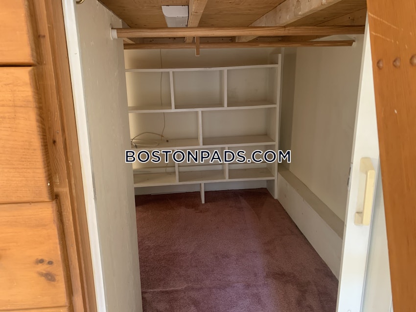 BOSTON - BACK BAY - 1 Bed, 1 Bath - Image 4