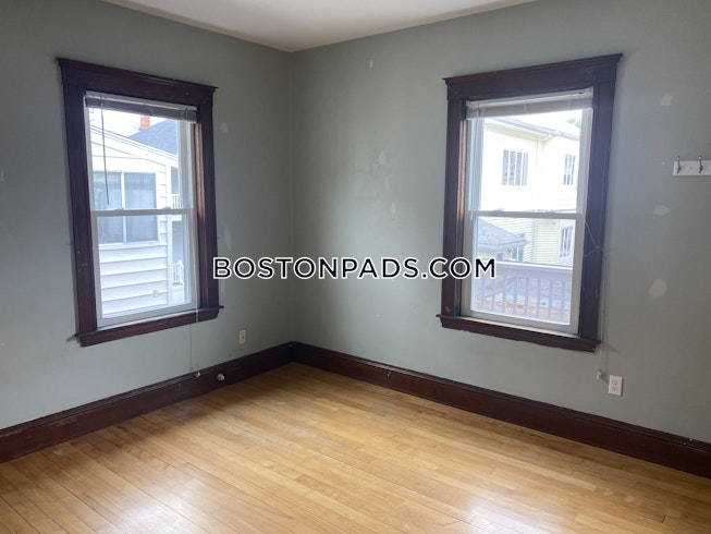 Medford - $4,400+ /mo