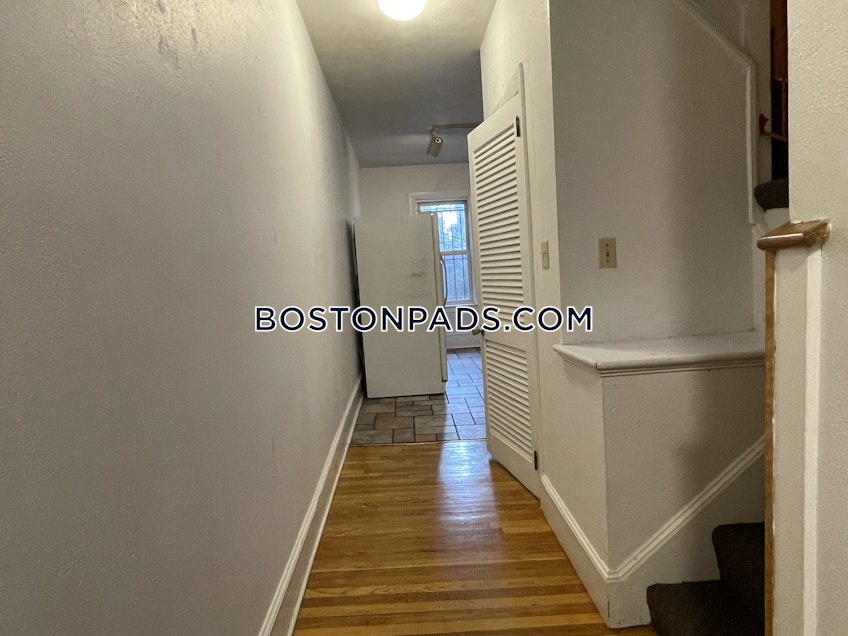 Boston - $8,500+ /month