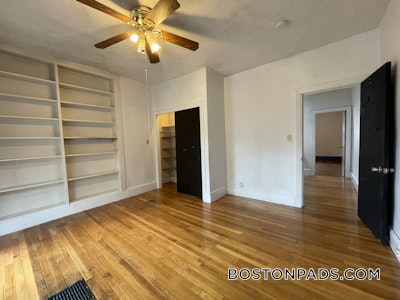 Mission Hill 5 Beds 2.5 Baths Boston - $9,000