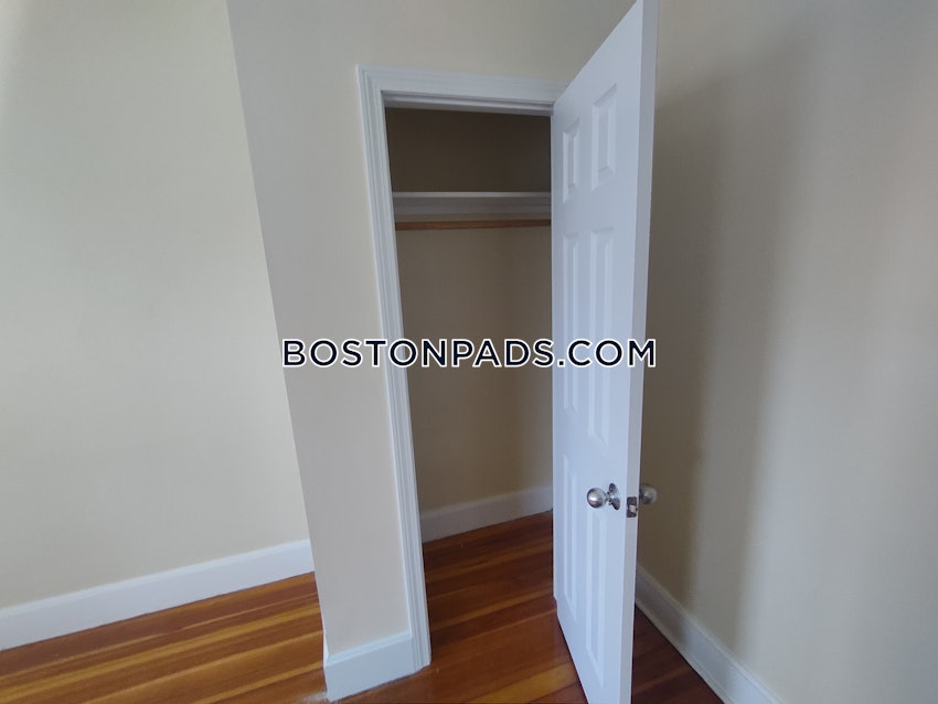 BOSTON - DORCHESTER - UPHAMS CORNER - 3 Beds, 1 Bath - Image 25