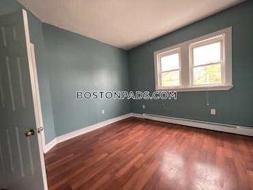 Boston - 4 Beds, 2 Baths