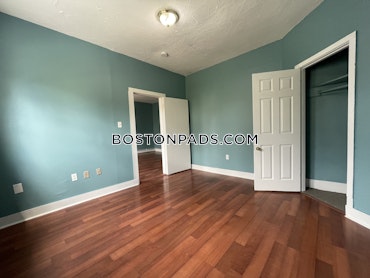 Boston - 4 Beds, 2 Baths