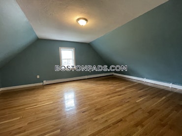 Boston - 4 Beds, 2 Baths