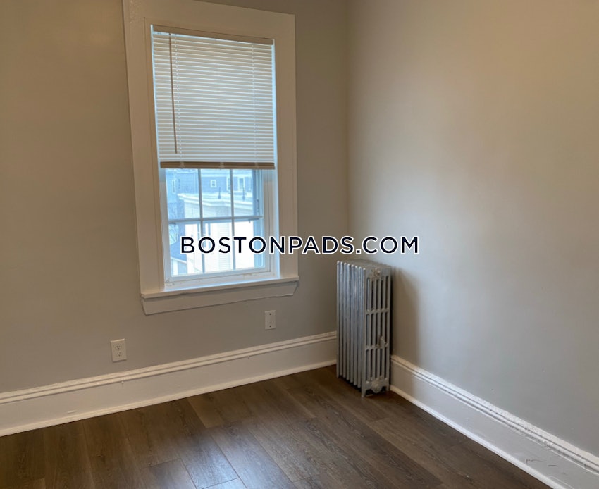 CHELSEA - 3 Beds, 1 Bath - Image 7