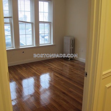 Boston - 2 Beds, 1 Baths