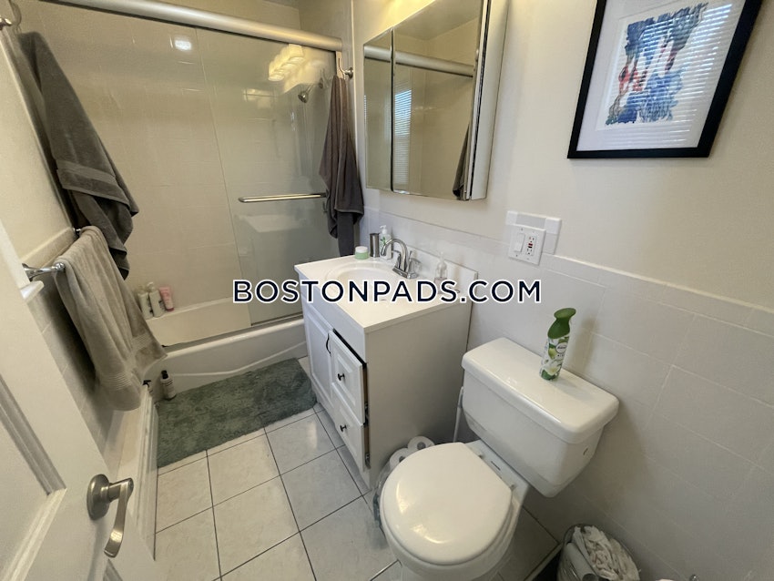 BOSTON - BRIGHTON - OAK SQUARE - 4 Beds, 2 Baths - Image 24