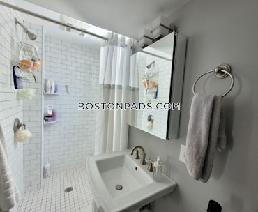 Boston - 4 Beds, 2 Baths