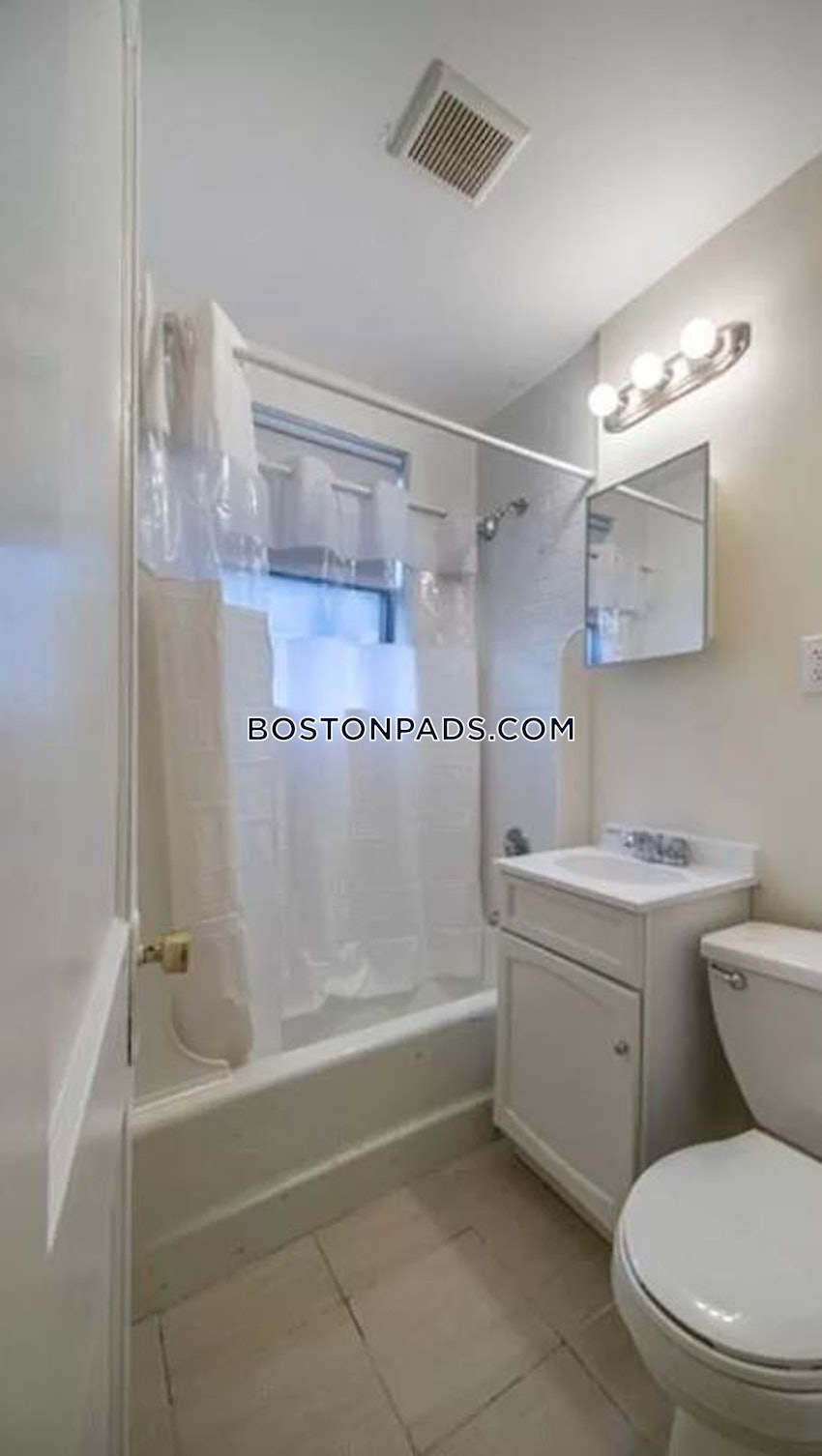 BROOKLINE- BOSTON UNIVERSITY - 4 Beds, 2 Baths - Image 30