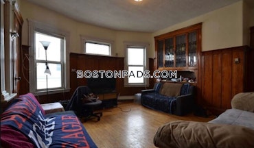 Boston - 6 Beds, 2 Baths