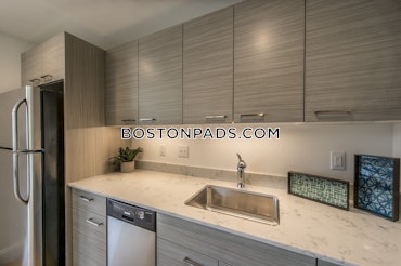 Boston - 2 Beds, 2 Baths