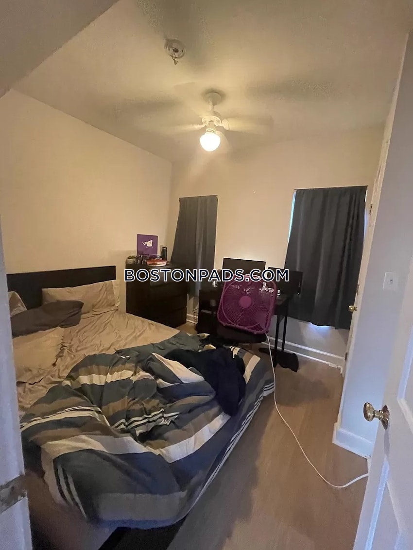 BOSTON - SOUTH BOSTON - ANDREW SQUARE - 3 Beds, 1 Bath - Image 7