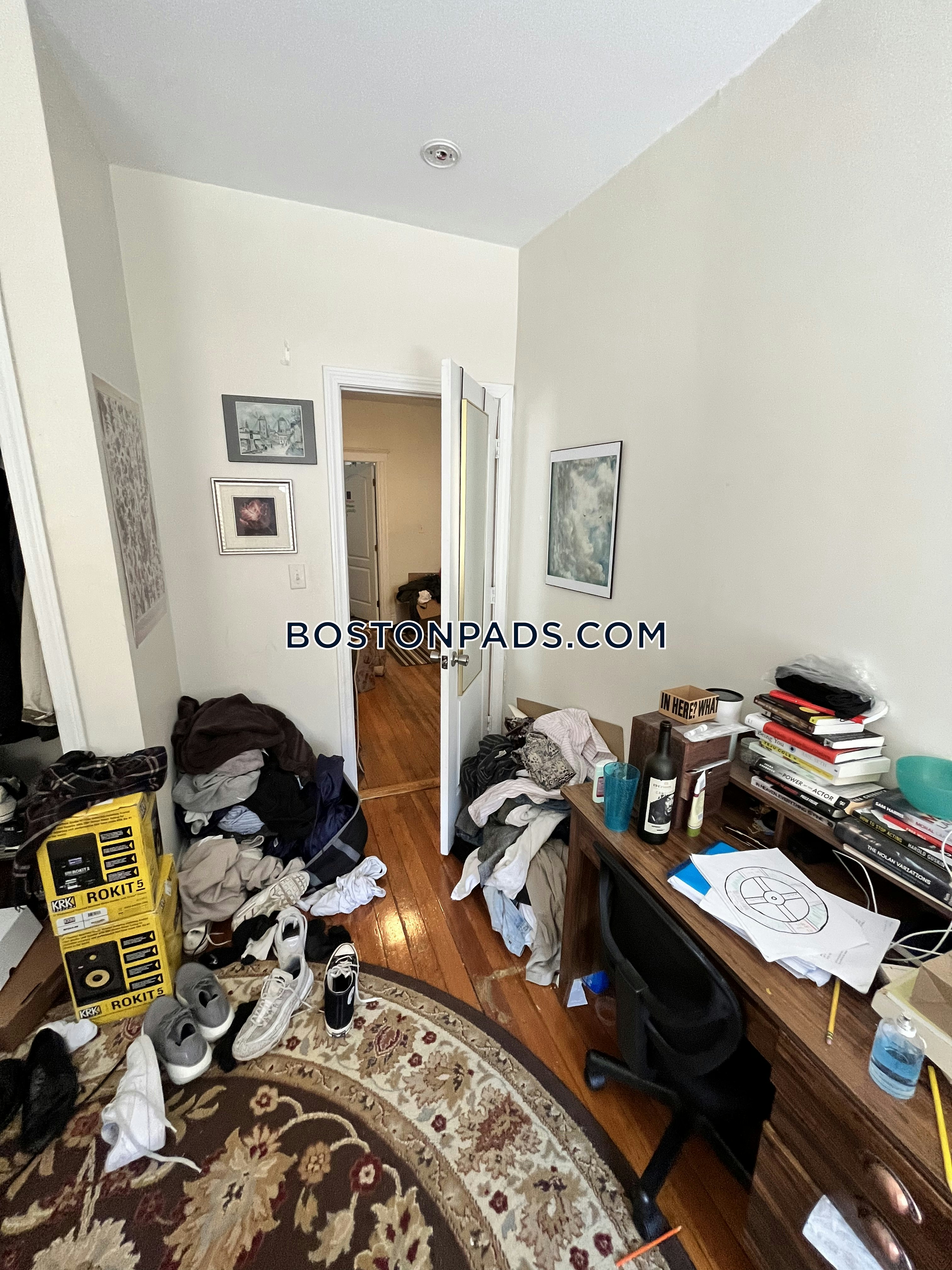 Boston - 3 Beds, 1 Baths