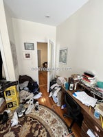 Commonwealth Ave., Boston