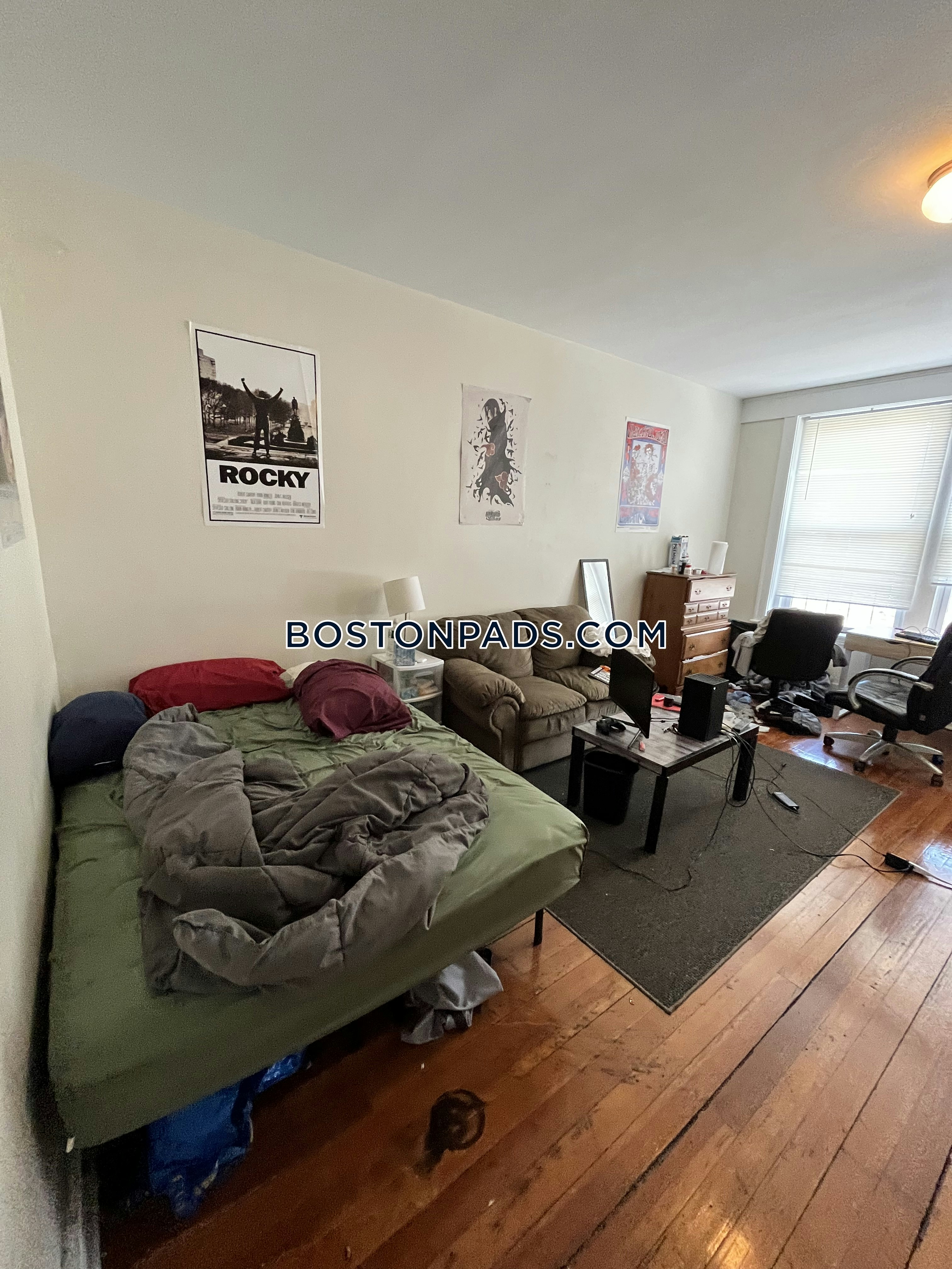 Boston - 3 Beds, 1 Baths