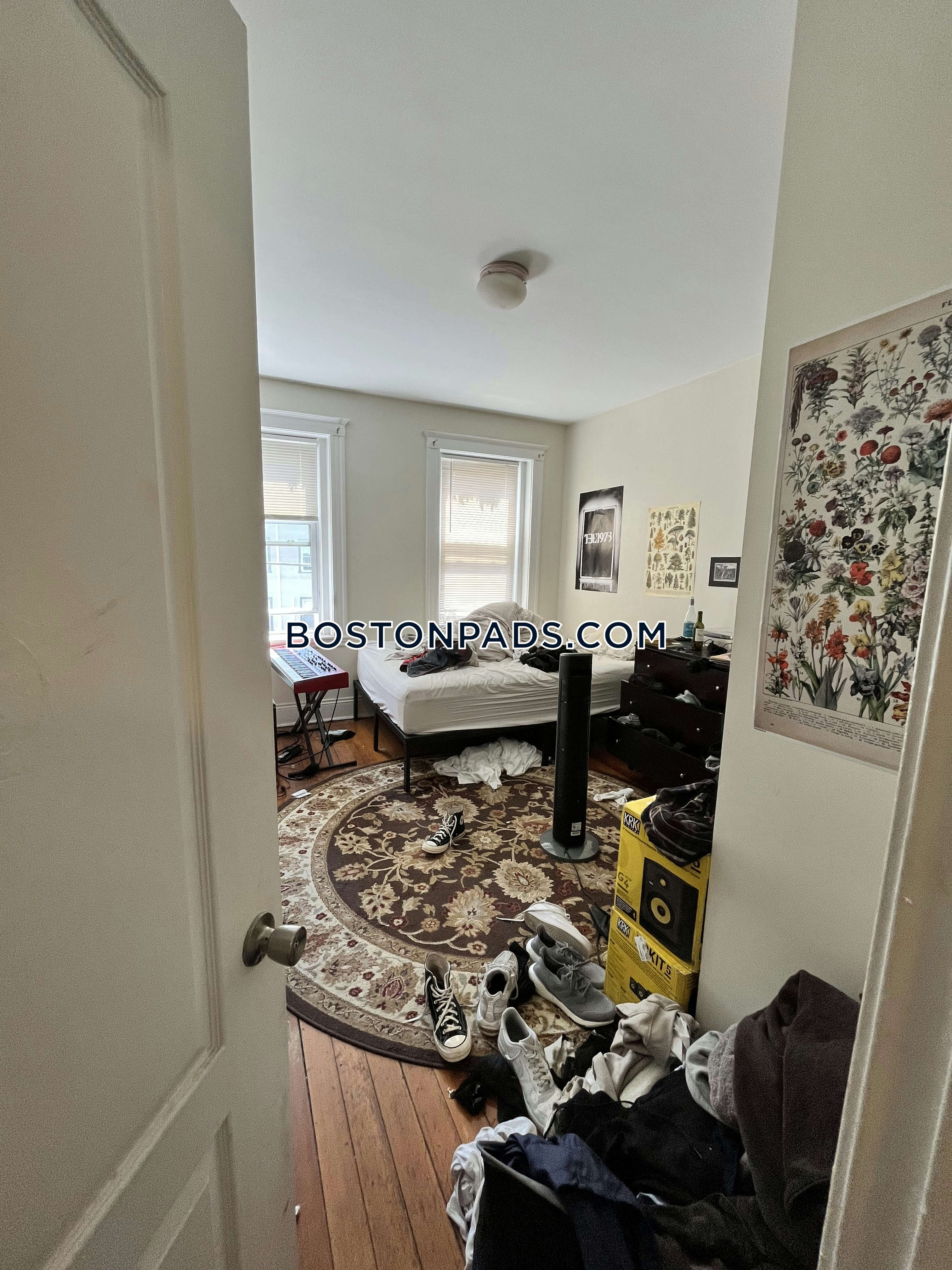 Boston - 3 Beds, 1 Baths