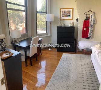 South End Another beautiful 2 Beds 1 Bath  Boston - $3,650 No Fee