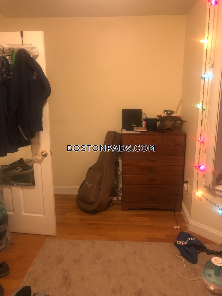 BOSTON - NORTHEASTERN/SYMPHONY - 3 Beds, 1 Bath - Image 1