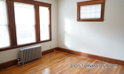 Dorchester Nice 4 Bed 1 Bath available 9/1 on Gene St.  Boston - $3,600