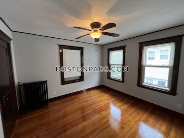 Boston - 4 Beds, 2 Baths