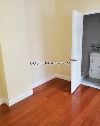 Cambridge 2 Bed 2 Bath CAMBRIDGE  Central Square/cambridgeport - $2,800 No Fee