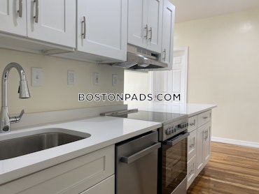 Boston - 2 Beds, 1 Baths