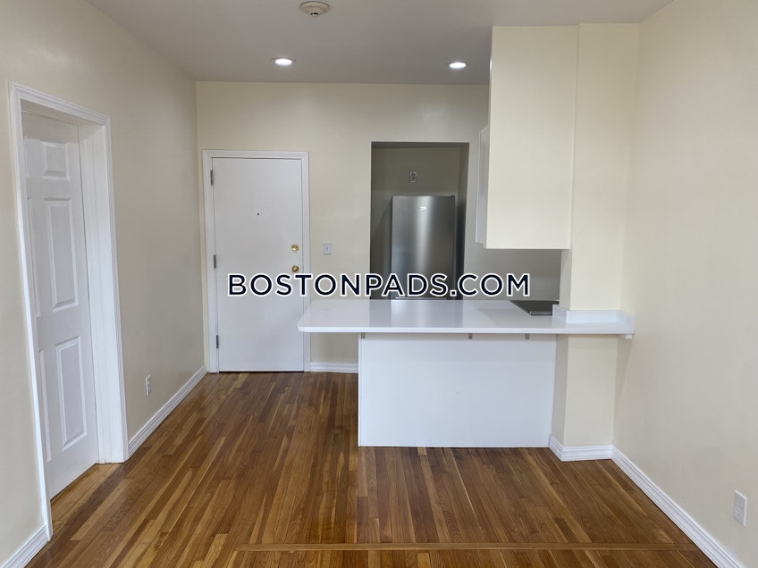 Boston - $4,000+ /month