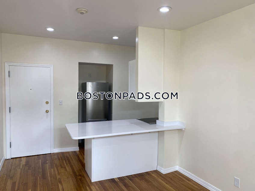 Boston - $4,000+ /month