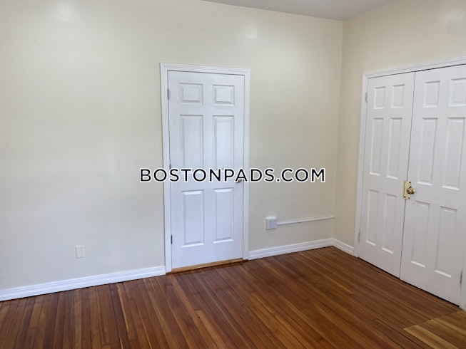 Boston - $4,000+ /mo