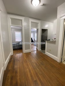 Fenway/kenmore 2 Bed 1 Bath BOSTON Boston - $3,200 50% Fee