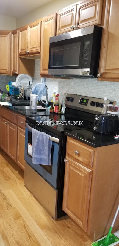 Fenway/kenmore 2 Bed 1 Bath BOSTON Boston - $3,600 No Fee