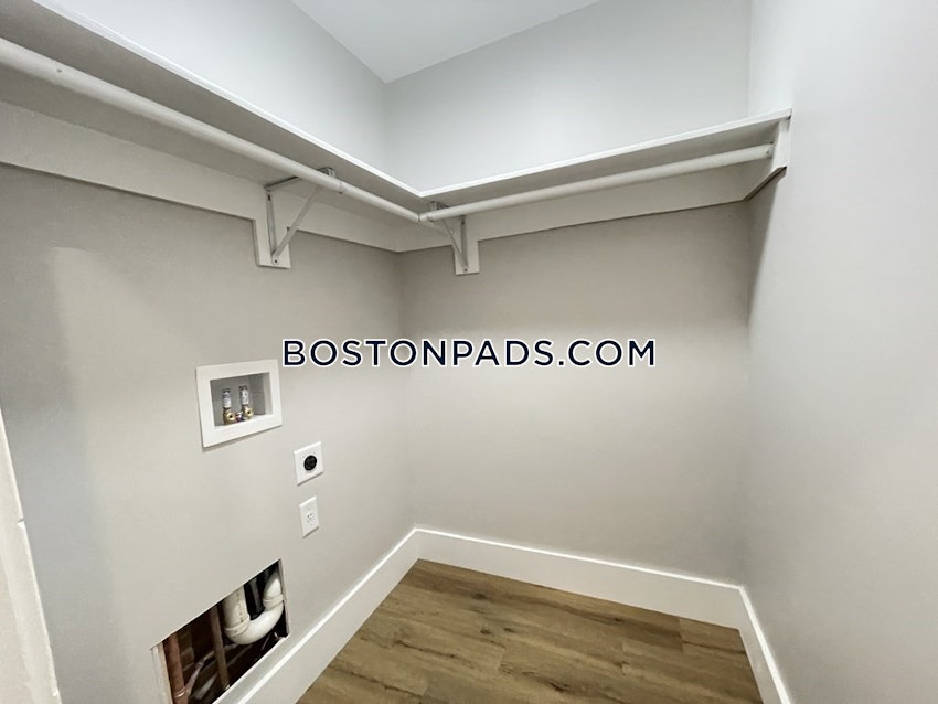 BOSTON - ALLSTON - 3 Beds, 2 Baths - Image 15