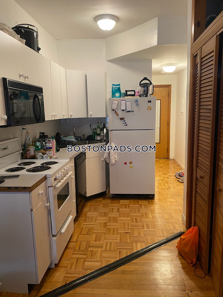 BOSTON - BEACON HILL - 2 Beds, 1 Bath - Image 1