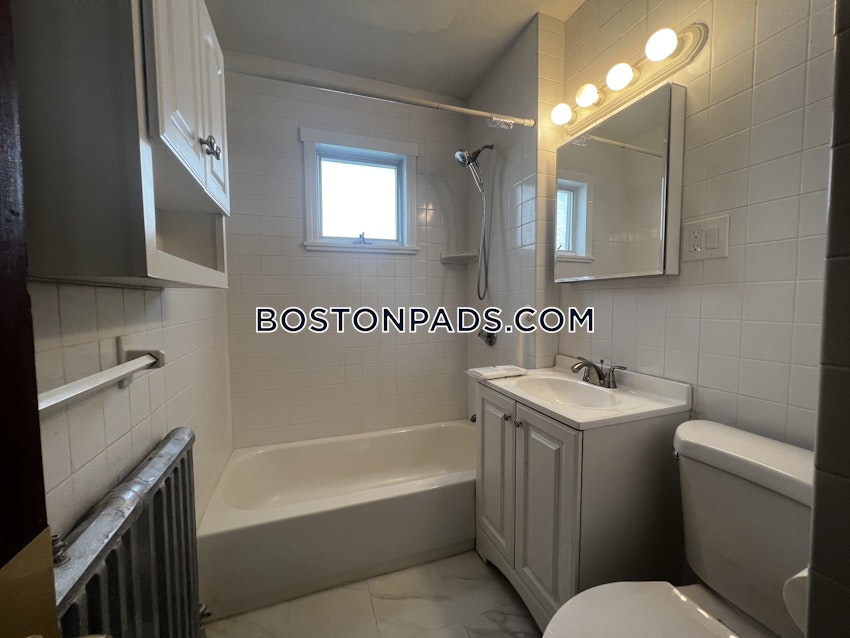 BOSTON - BRIGHTON - OAK SQUARE - 3 Beds, 1 Bath - Image 40