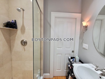 Boston - 4 Beds, 1 Baths