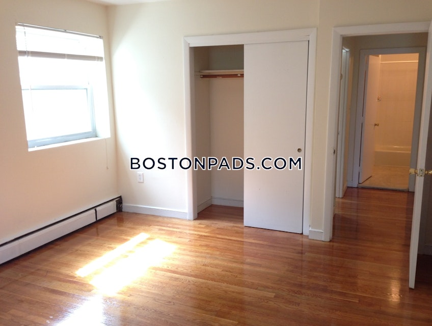 Boston - $2,100+ /month