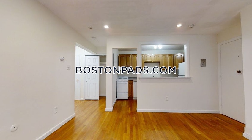 Boston - $2,100+ /month