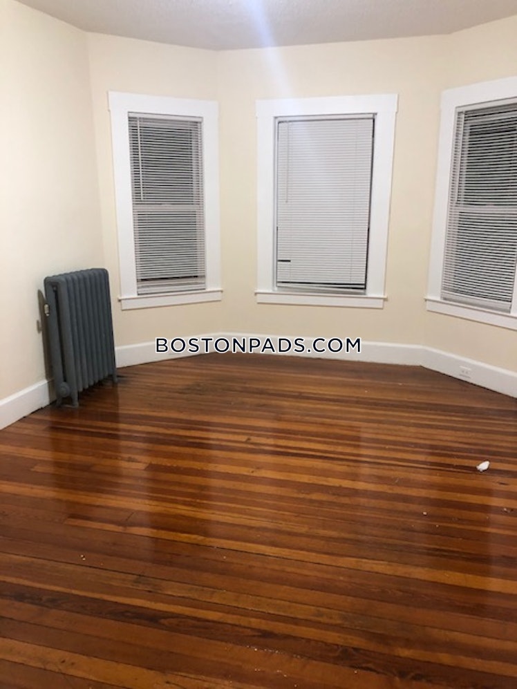 Forest St., Cambridge