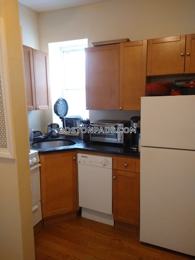 Allston 2 Bed 1 Bath BOSTON Boston - $2,730 No Fee