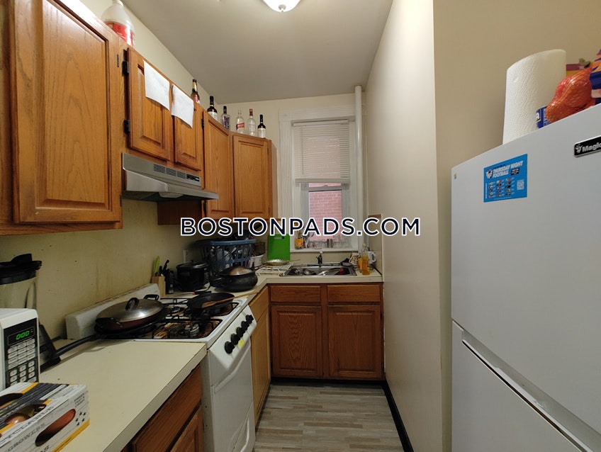 Boston - $4,175+ /month