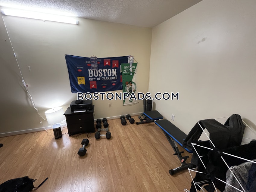 BOSTON - ALLSTON/BRIGHTON BORDER - 2 Beds, 2 Baths - Image 20