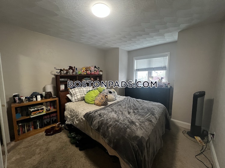 Bennington St., Boston