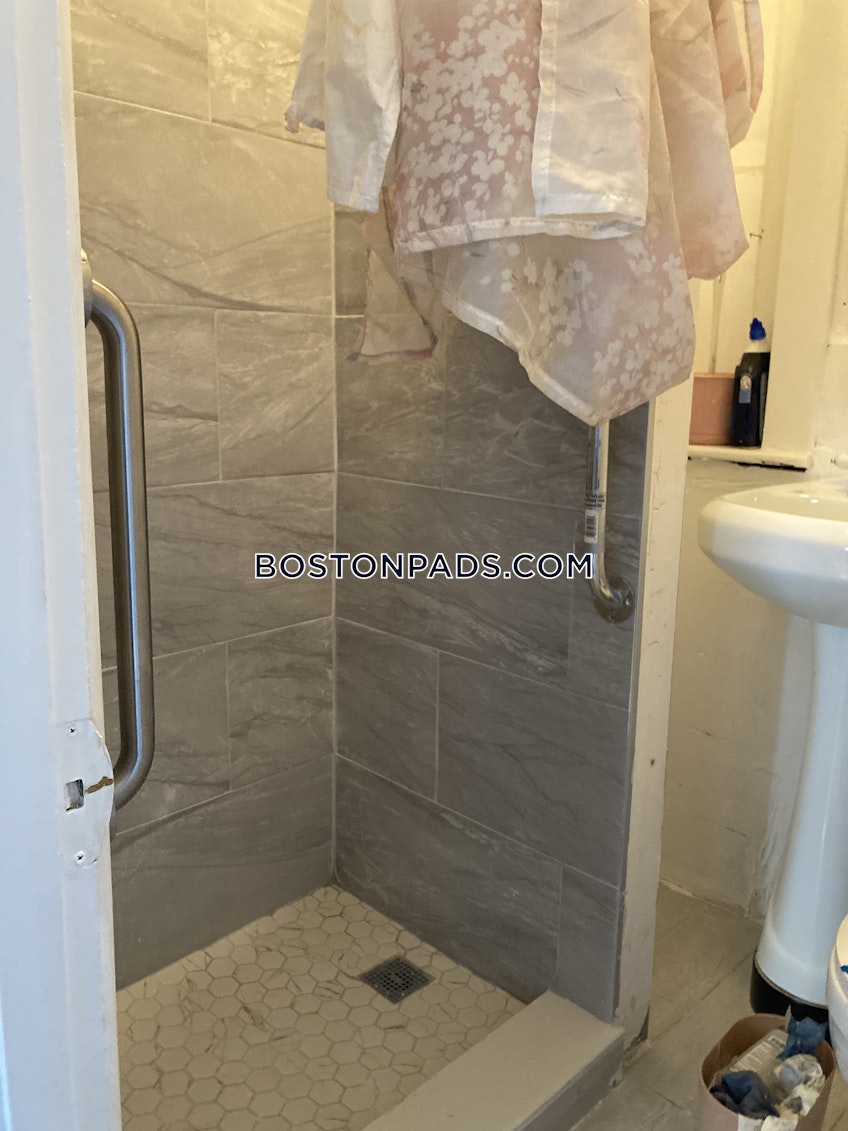 Cambridge - $3,300+ /month