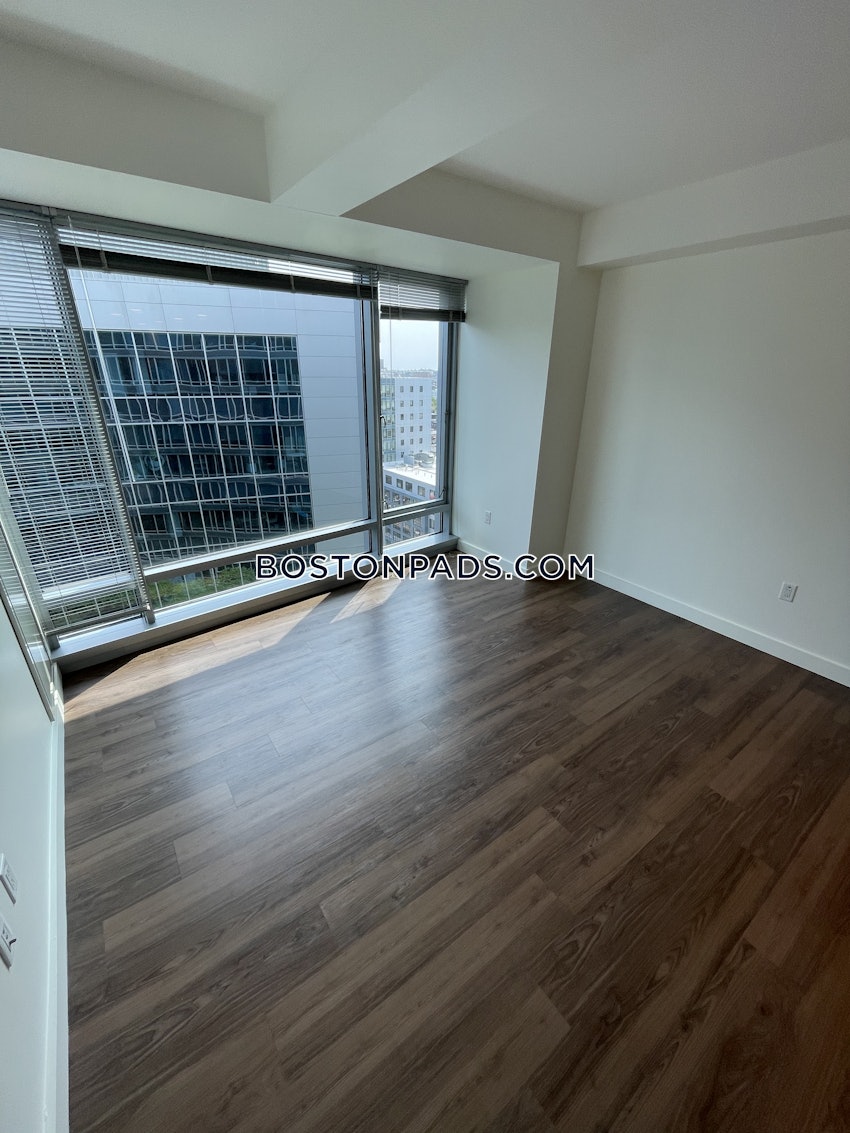 BOSTON - FENWAY/KENMORE - 1 Bed, 1 Bath - Image 12