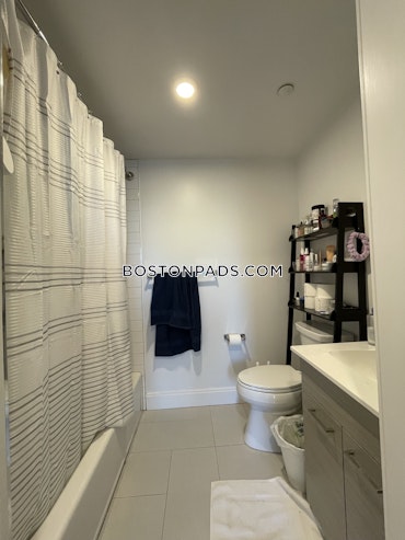 Boston - 2 Beds, 2 Baths