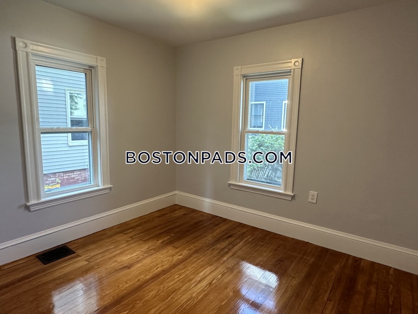Somerville - $4,600+ /month