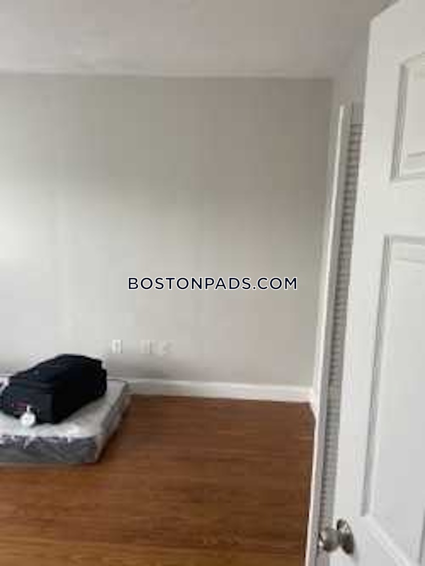BOSTON - DORCHESTER - SAVIN HILL - 3 Beds, 1 Bath - Image 5